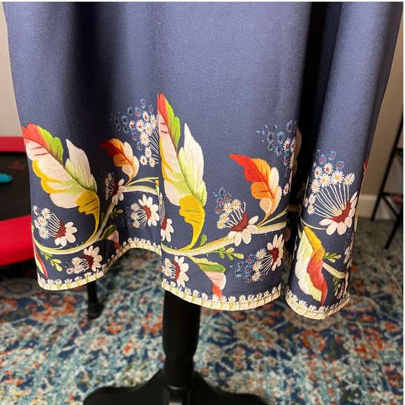 New COZY Halter Dress in Blue with Multicolored Floral Trim Size 8 - Picture 4 of 8